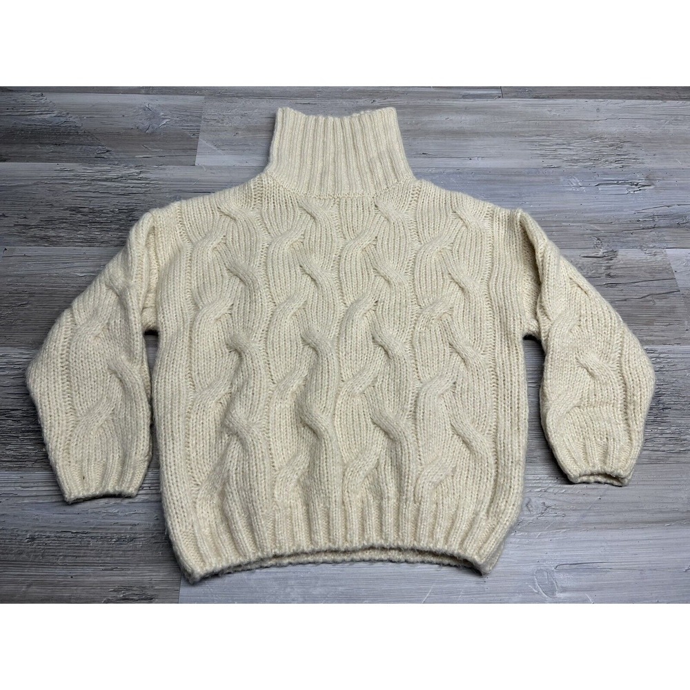 ZARA‎ BRAIDED SWEATER FANCY COLLECTION RUNS SMALL MEASUREMENTS
